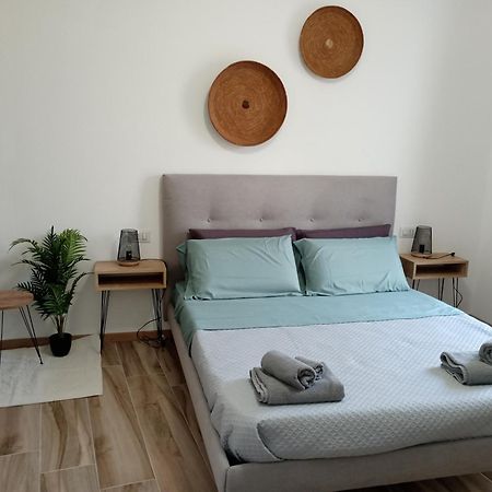 Niu Rooms Oristano Buitenkant foto