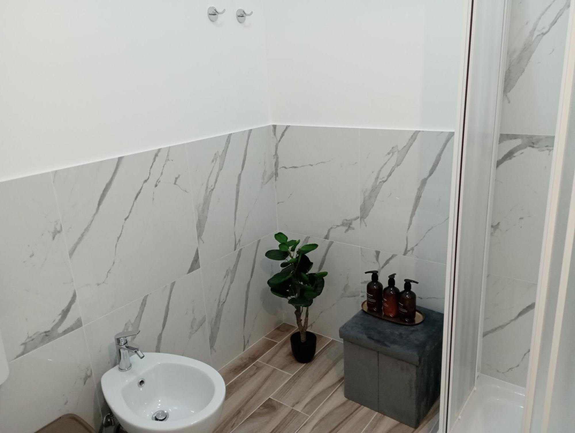 Niu Rooms Oristano Buitenkant foto