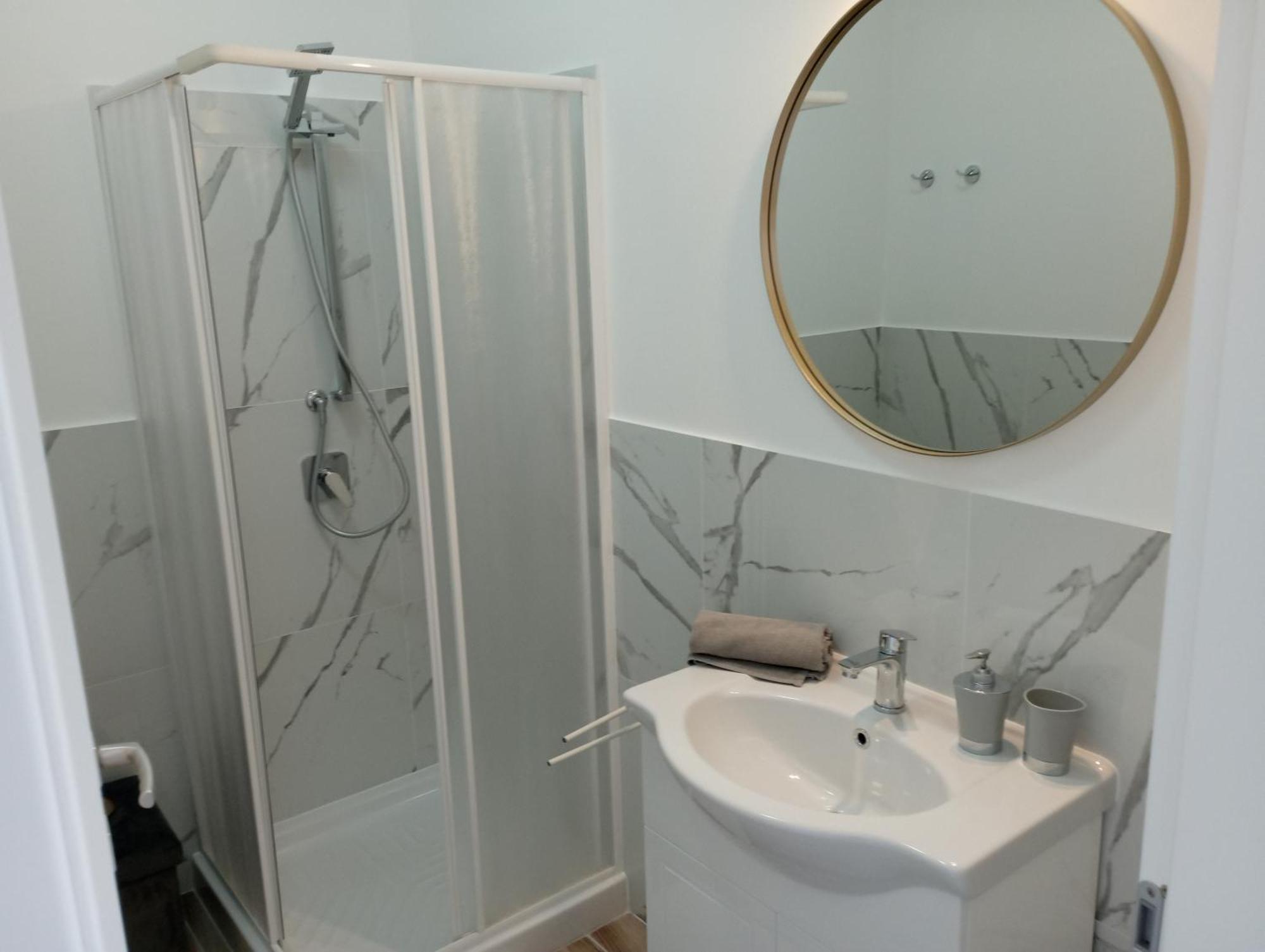 Niu Rooms Oristano Buitenkant foto