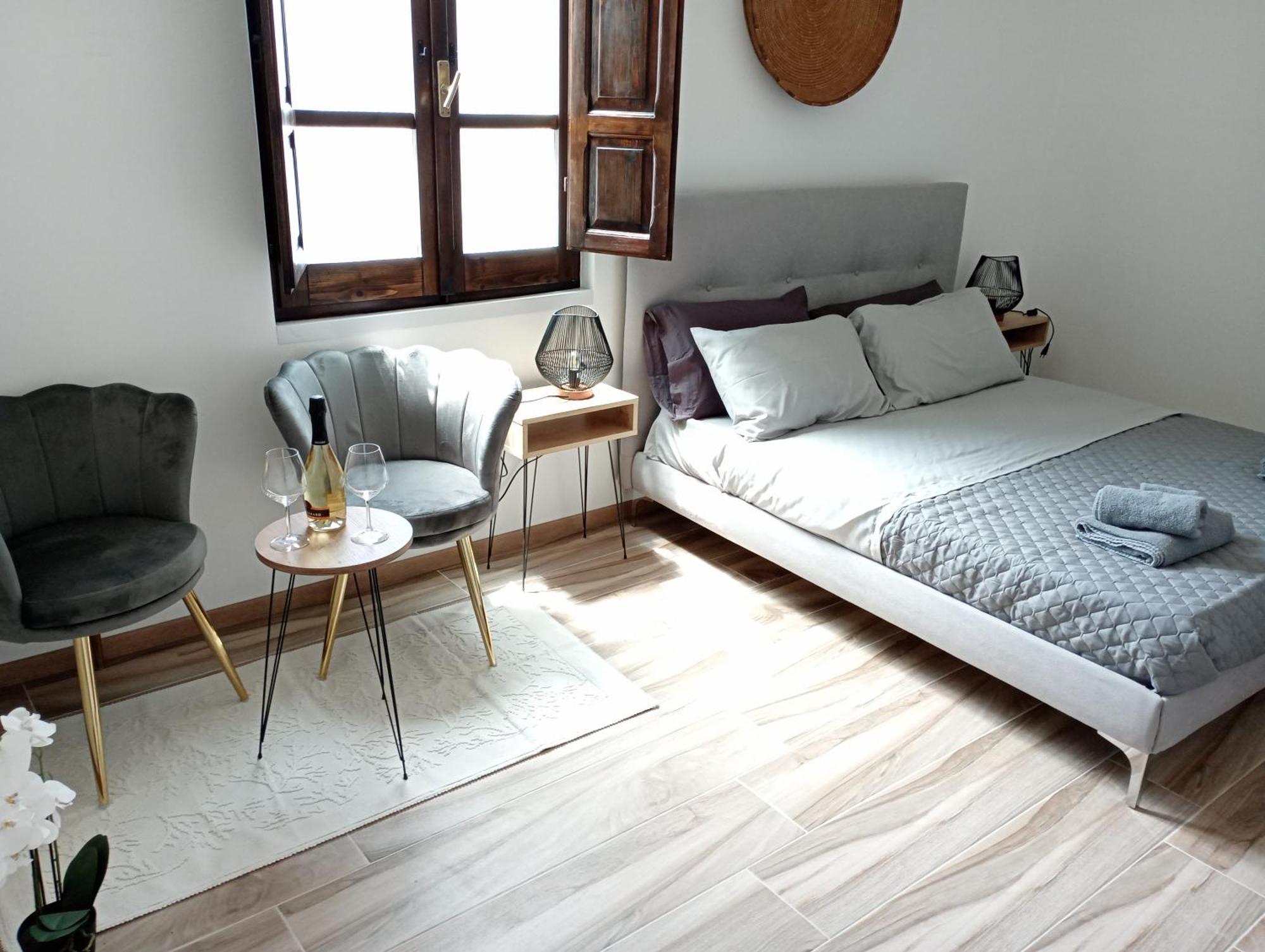 Niu Rooms Oristano Buitenkant foto